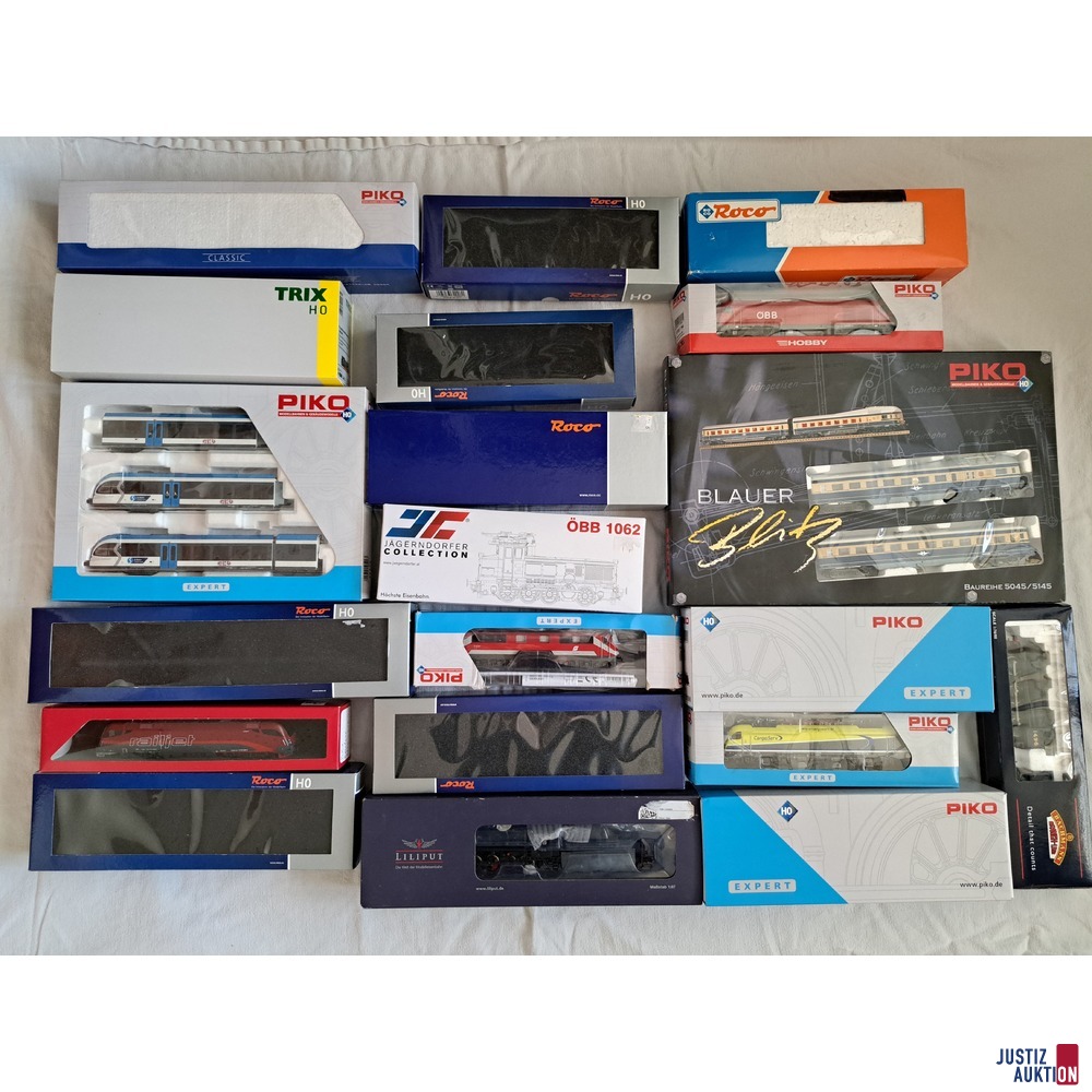 83 Einheiten Rollmaterial f&uuml;r Modelleisenbahnen