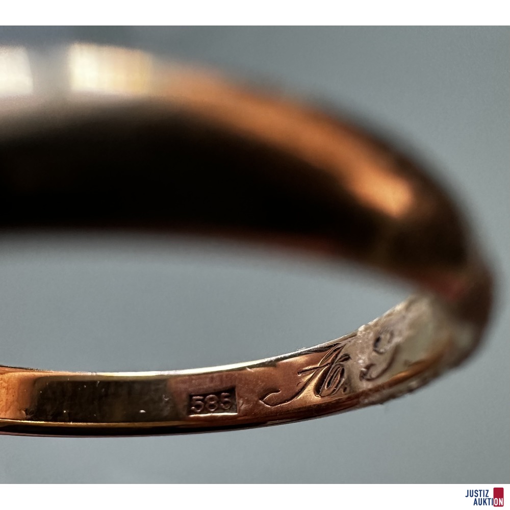 Ring 585
