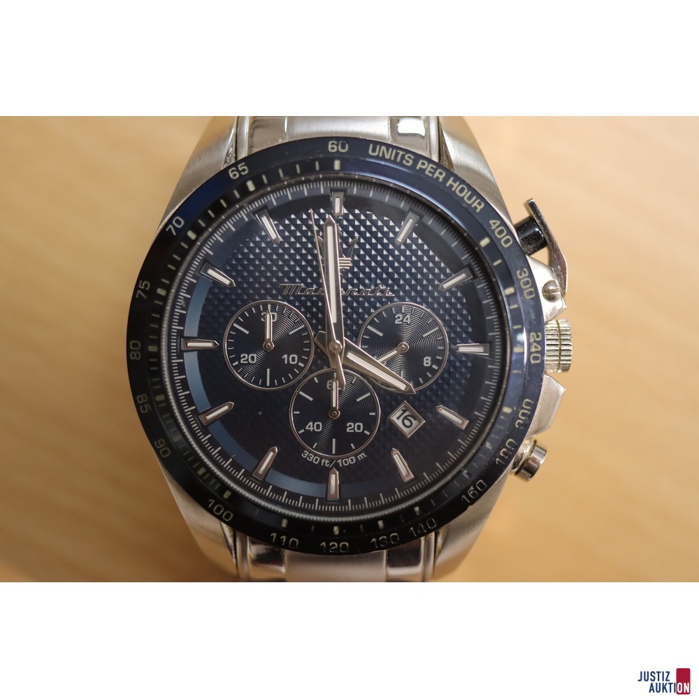 Herren-Armbanduhr