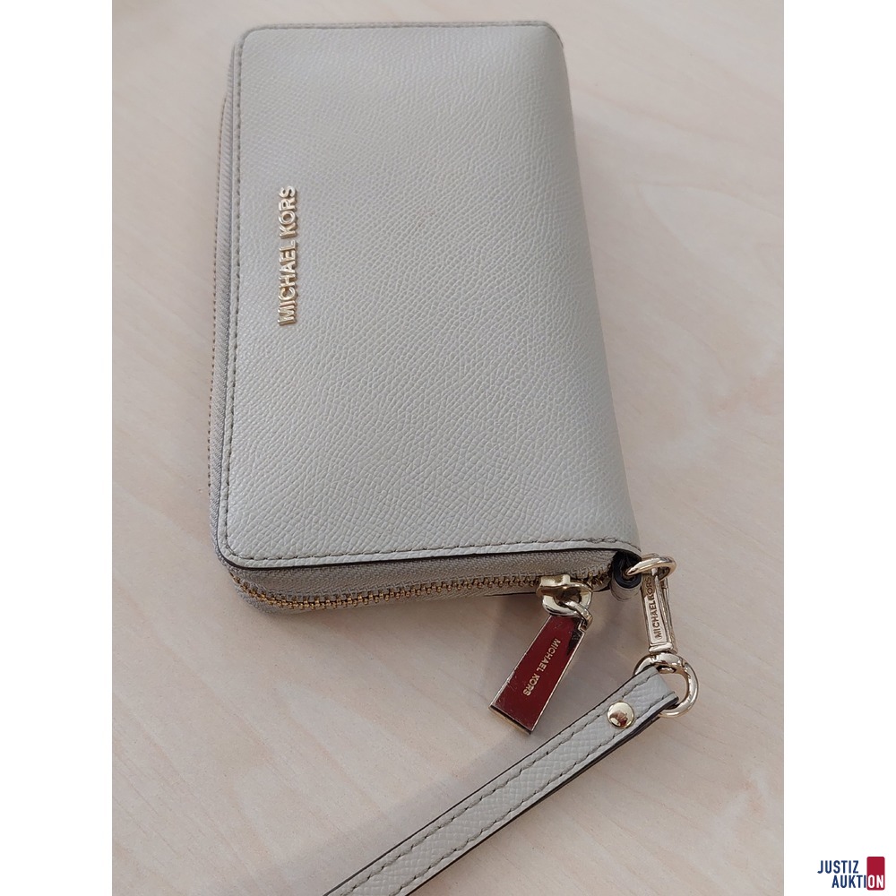 Geldbörse der Marke Michael Kors beige