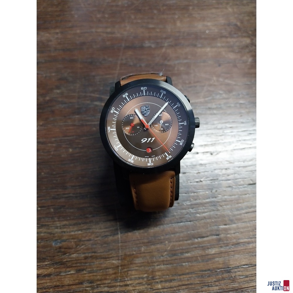 Armbanduhr
