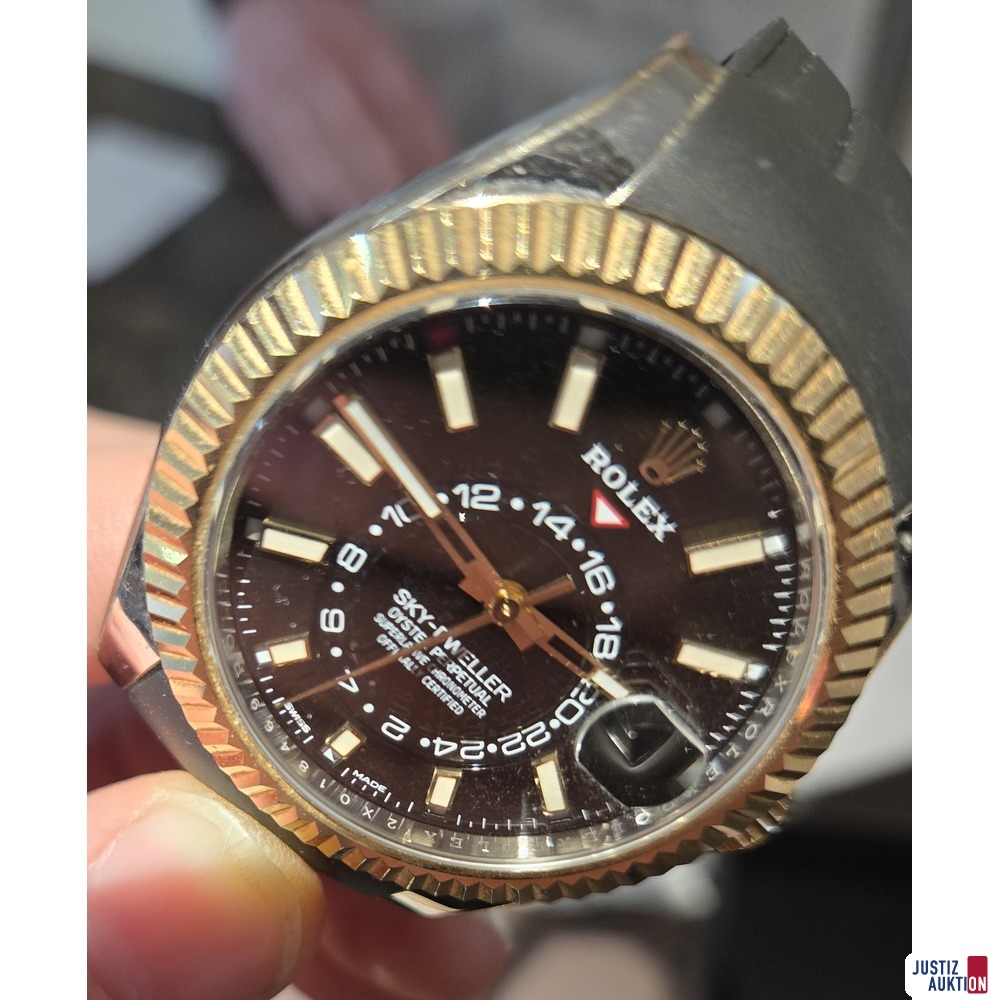 Seriennummer im Rand