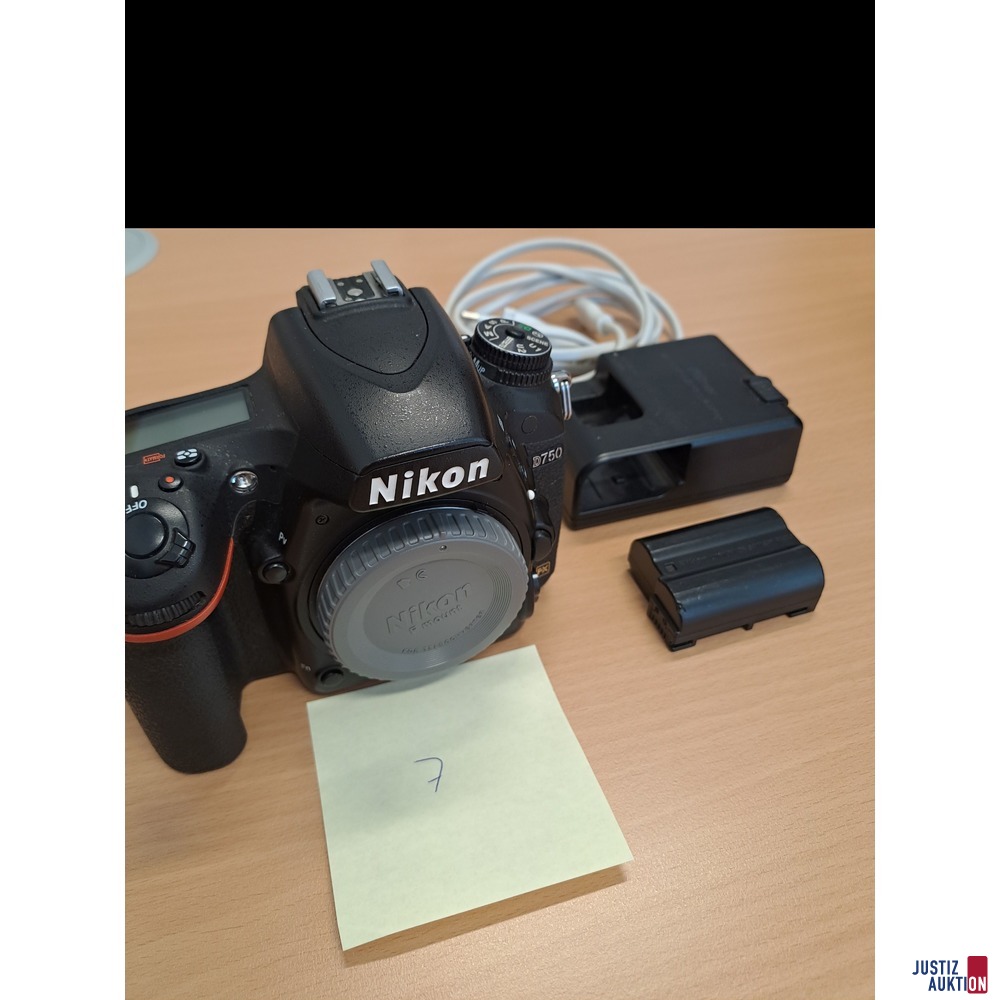 Nikon D 750 DSLR