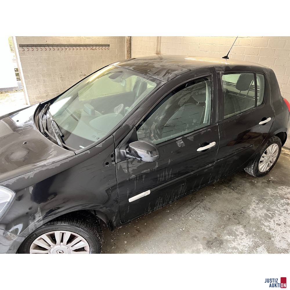 Renault Clio schwarz - Seitenansicht