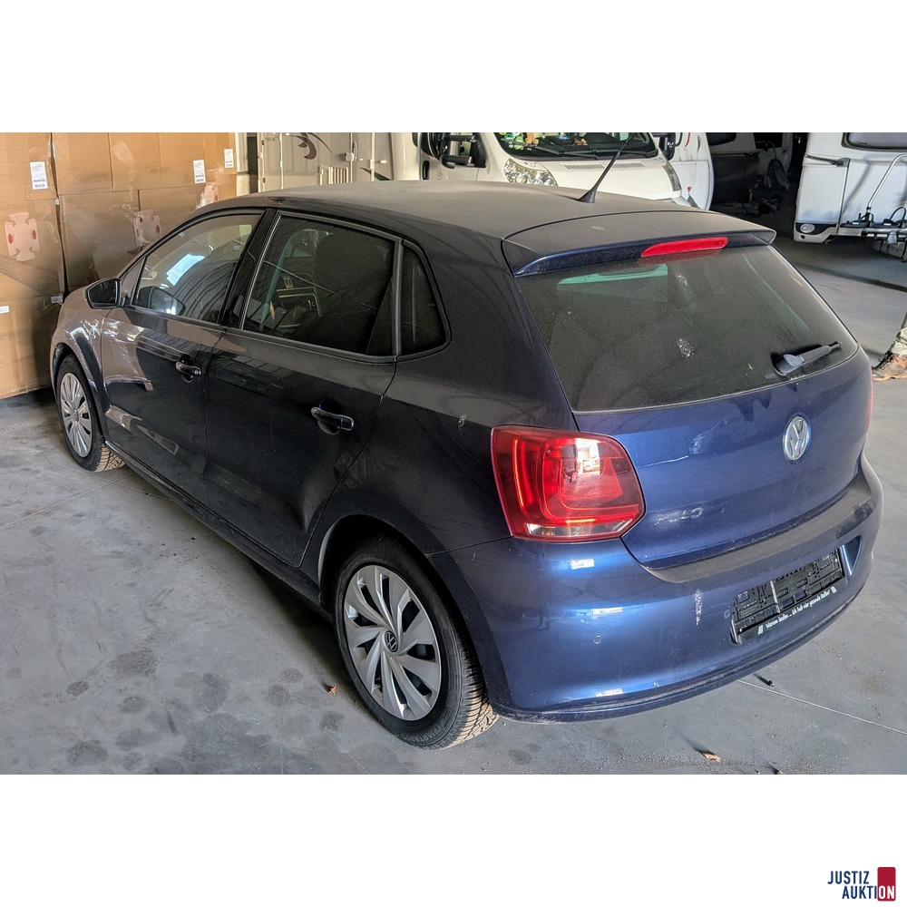 Polo hinten links