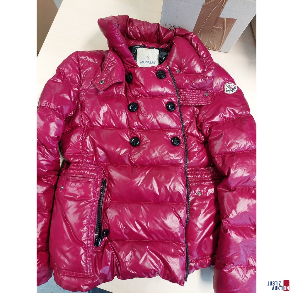 Damenjacke der Marke Moncler - Daim Down Burgundy Gr&period; 4