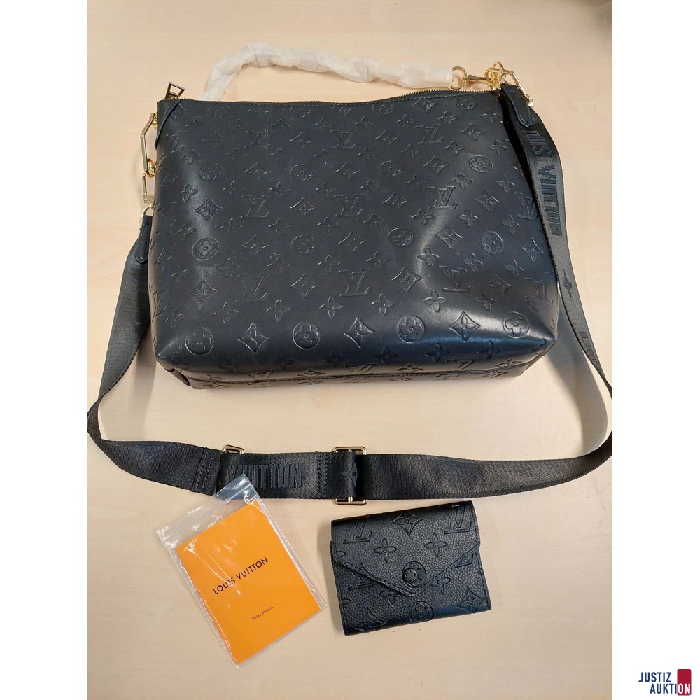 Handtasche der Marke Louis Vuitton - Coussin HOBO Textiltrageriemen und kleine Geldb&ouml;rse leichte Tragespuren vorhanden