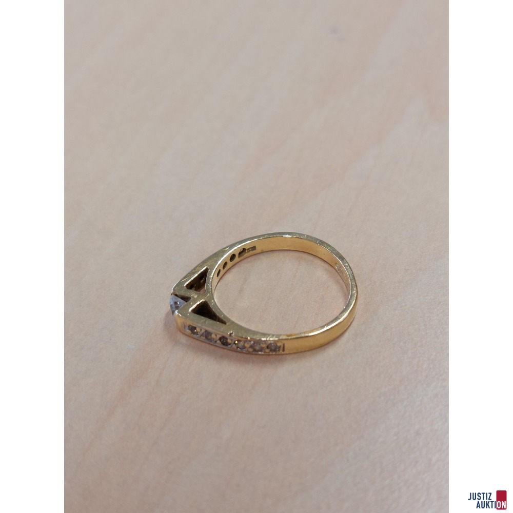 Damenring 585 ‰ Gelbgold punziert 2,7 g Größe 53