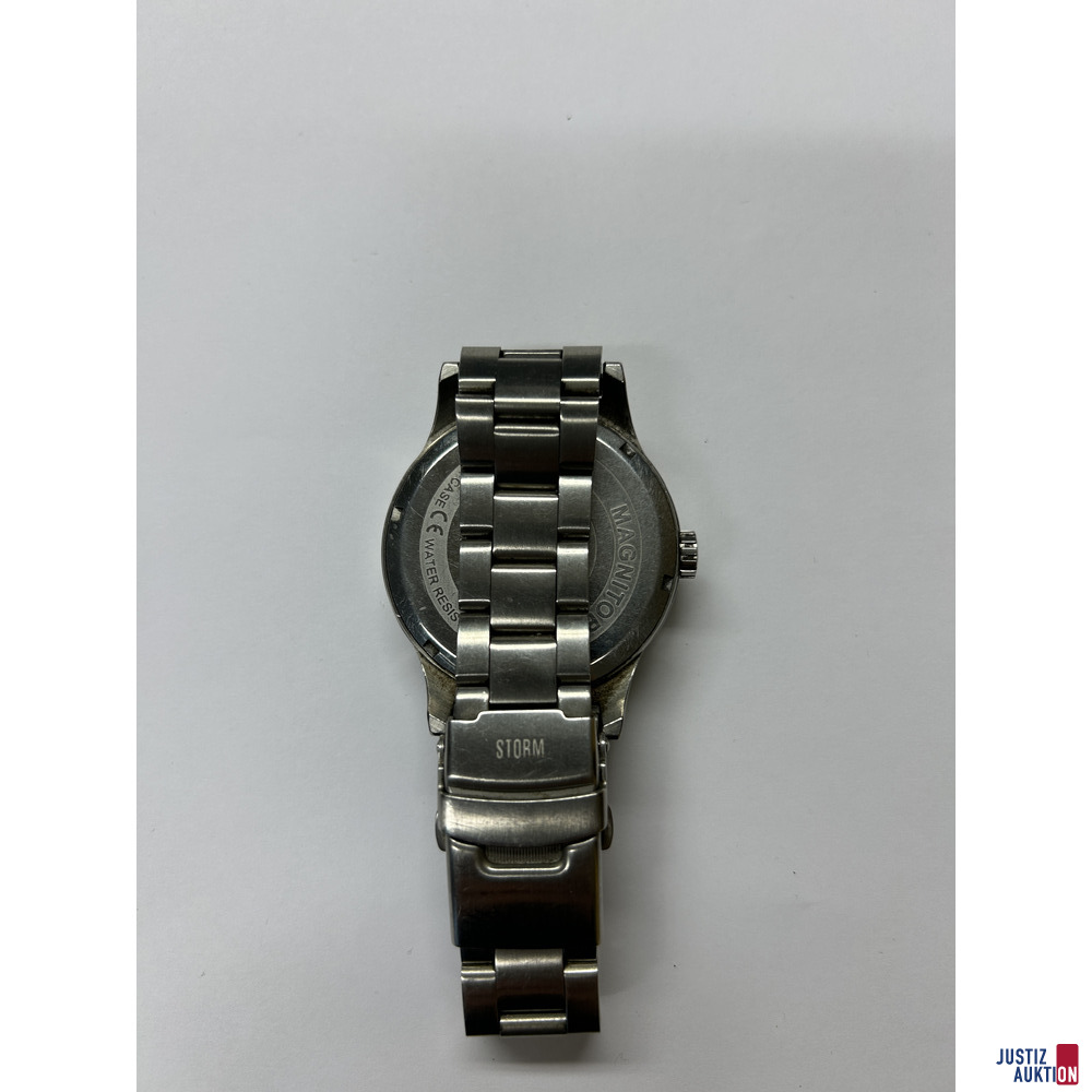 Herrenarmbanduhr – foto 2 – kavel bij Justiz-Auktion, Schweinfurt