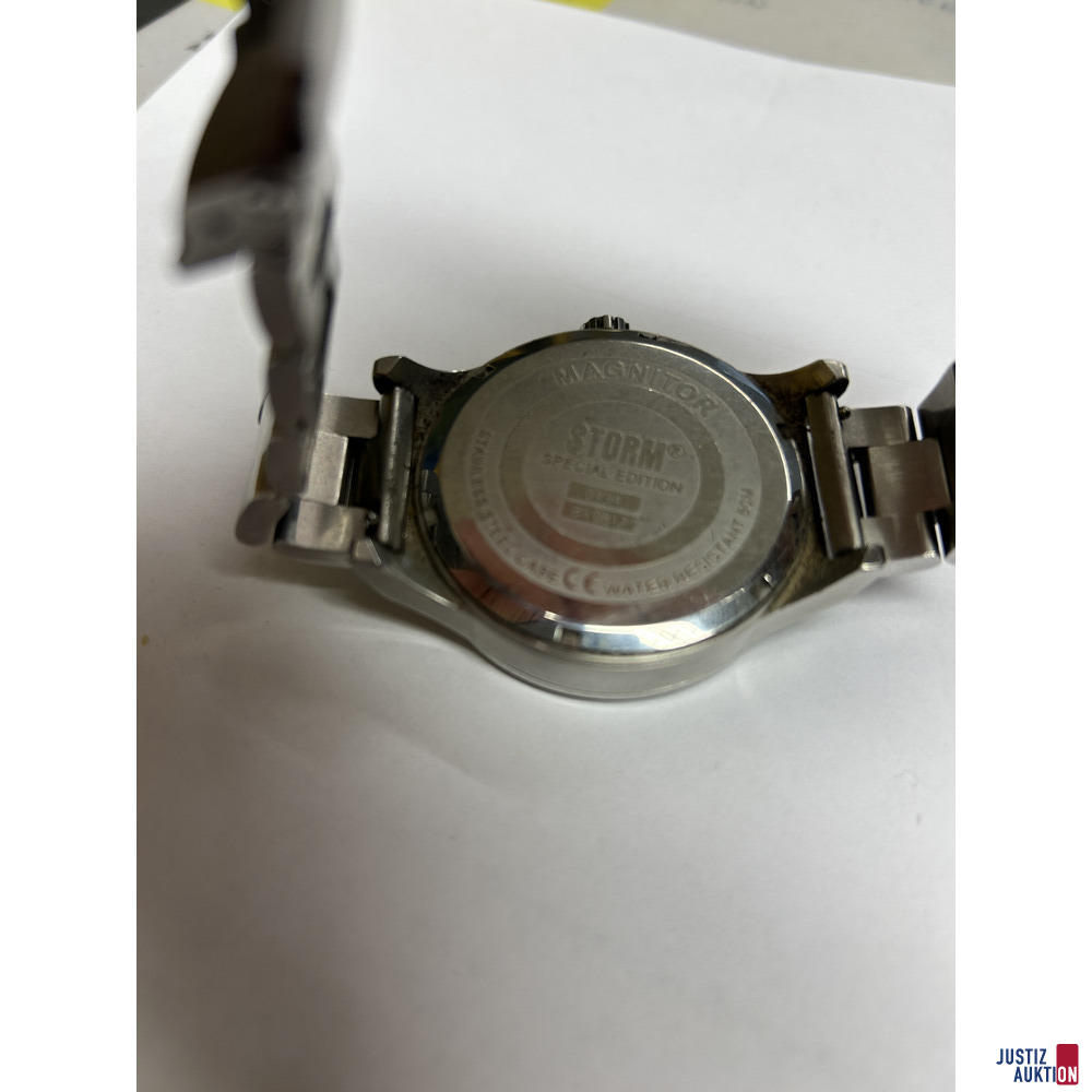 Herrenarmbanduhr – foto 3 – kavel bij Justiz-Auktion, Schweinfurt
