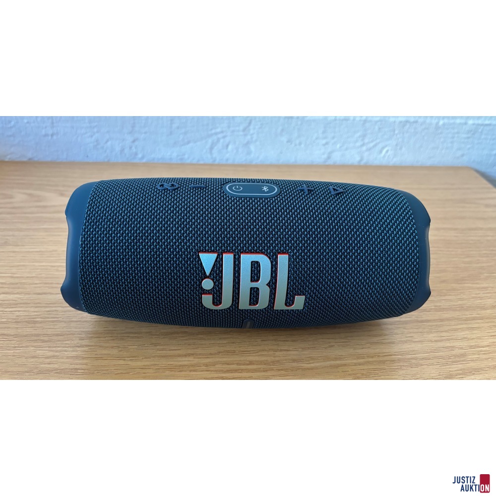 JBL Charge 5