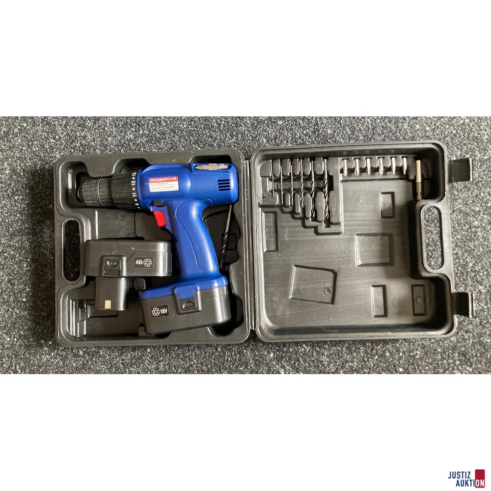 Akkubohrmaschine mit Koffer