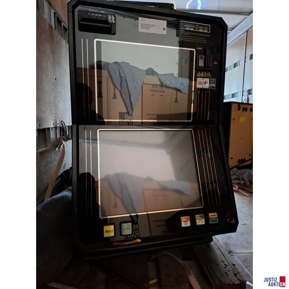 Geldspielautomat vorne