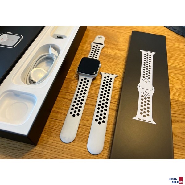 Apple Watch 5