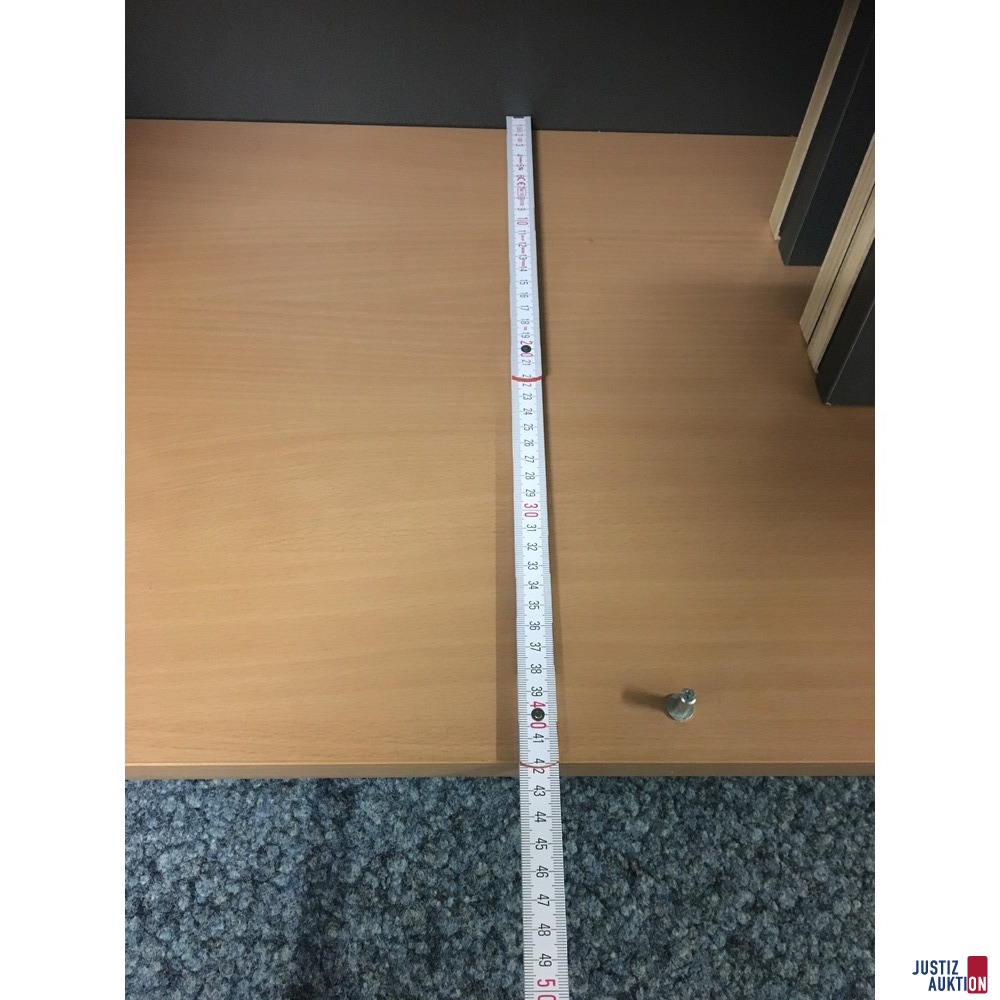 Tiefe außen = 44 cm