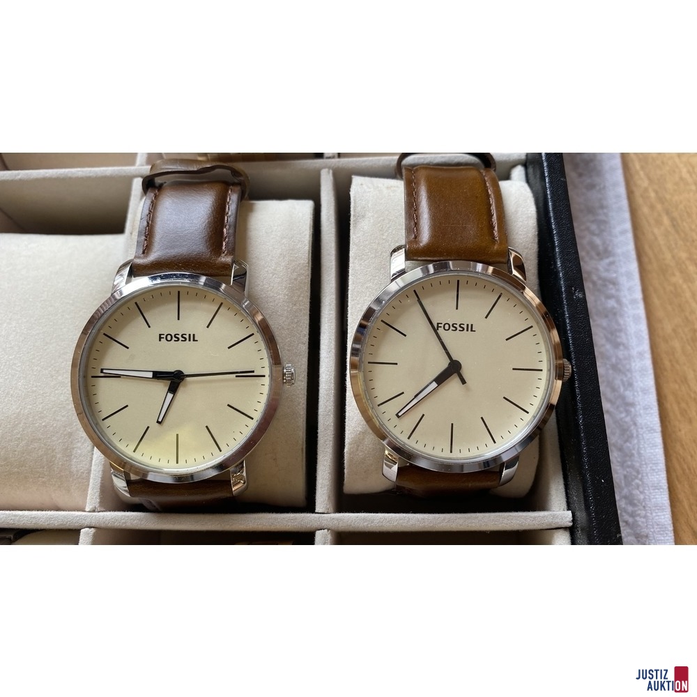 2x Fossil