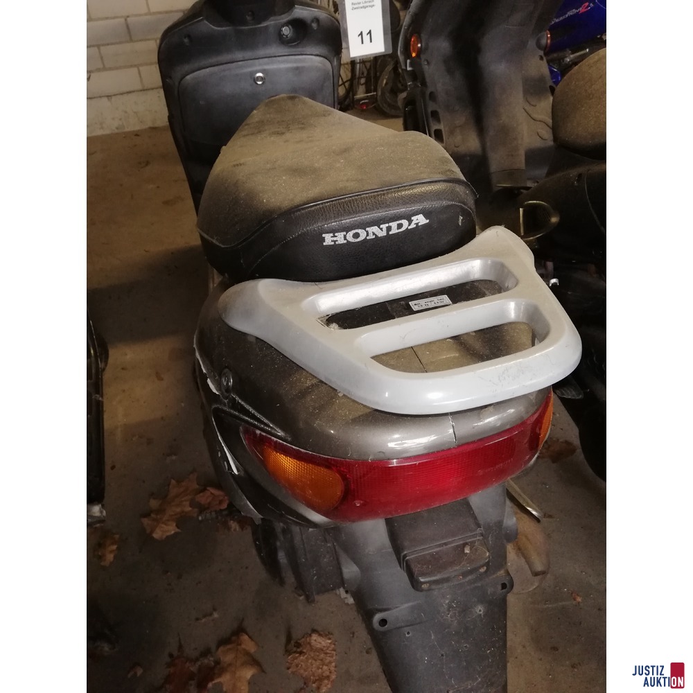 Honda SJ 100