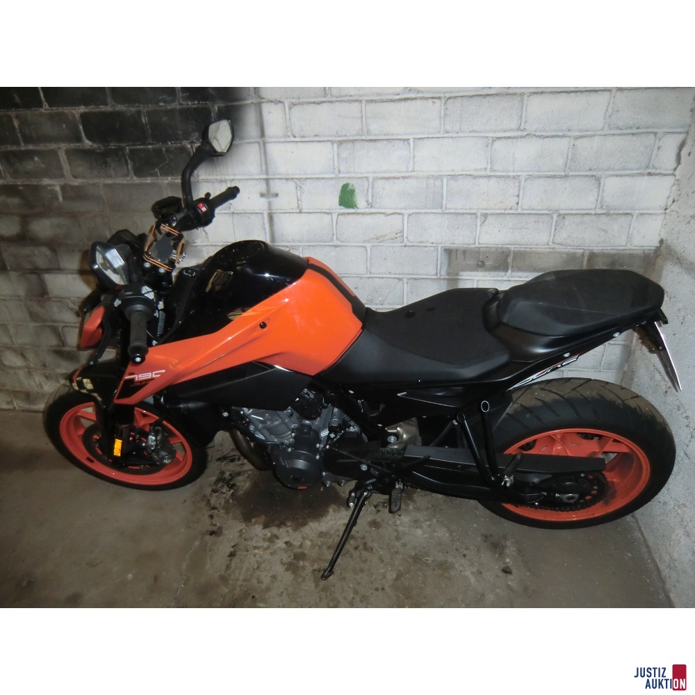Motorrad KTM