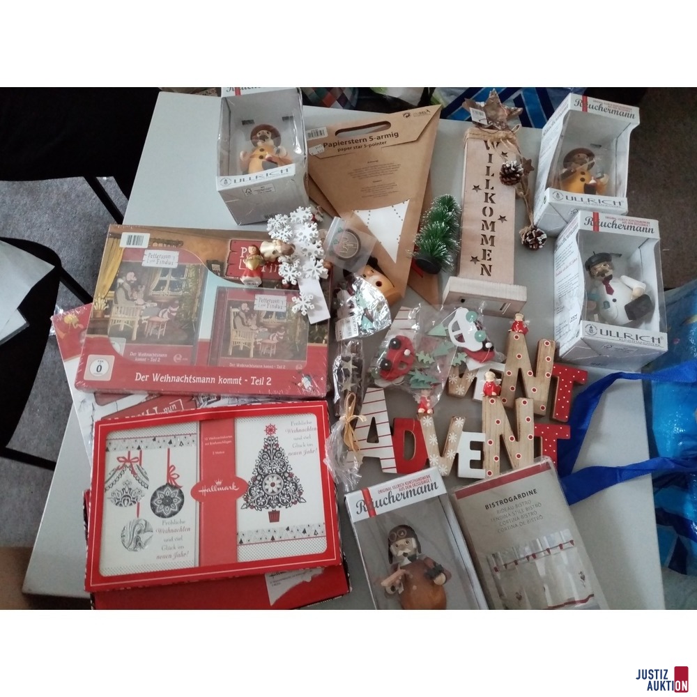 Konvolut an Weihnachtsdeko