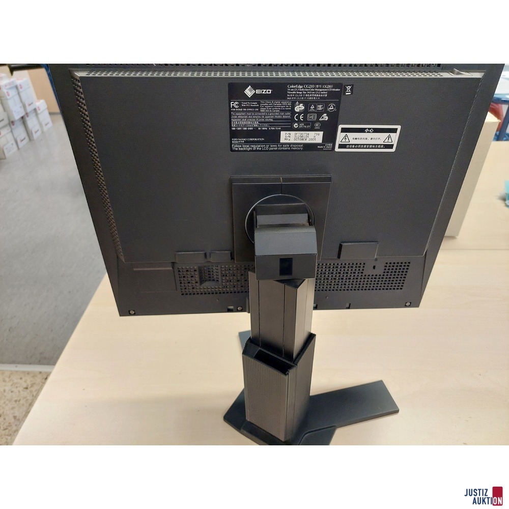 Monitor der Marke Eizo CG210 - SN&colon; 31298105