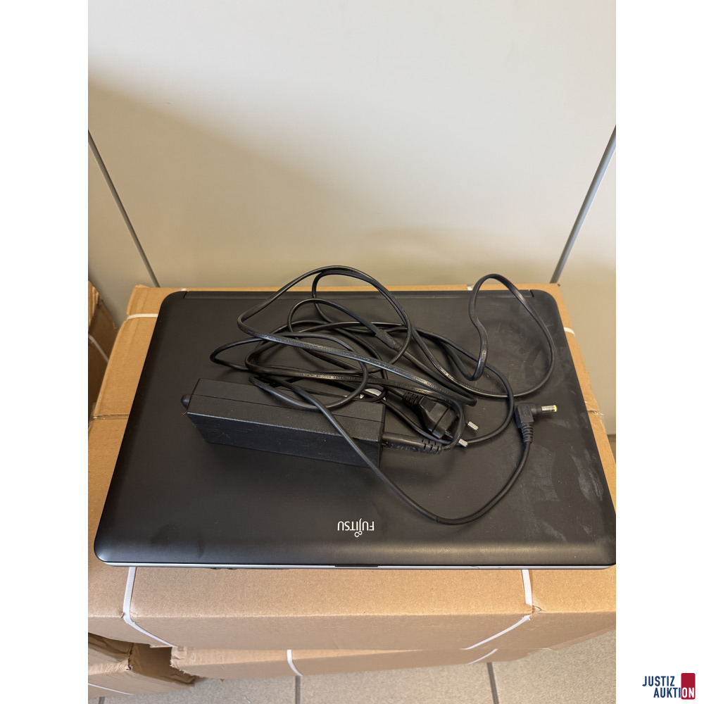 Mit Kabel