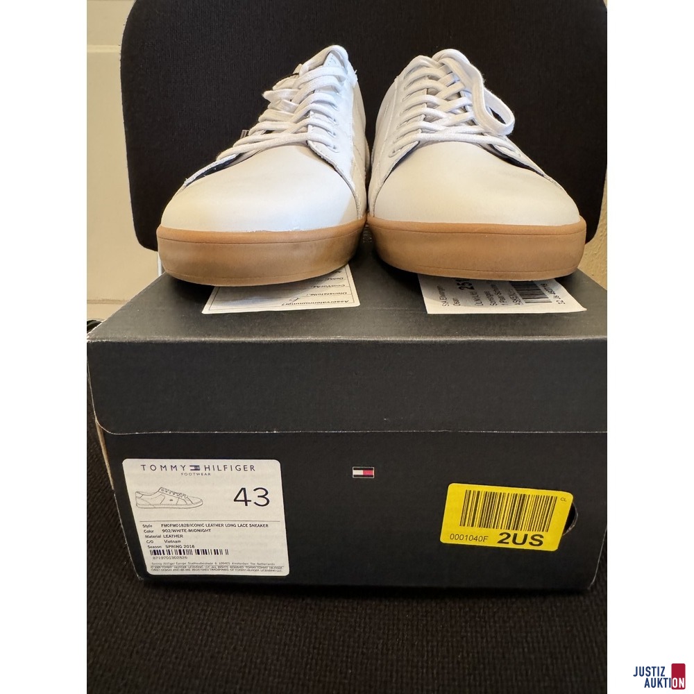 Schuhe Marke TOMMY HILFIGER, Gr. 43