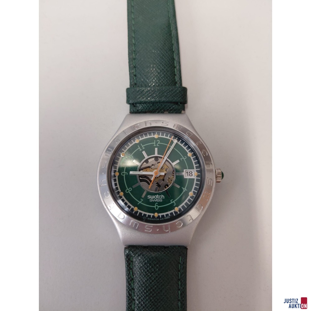 Swatch Irony Aluminium mit H&uuml;lle&comma; Lederband&comma; Batteriebetrieben