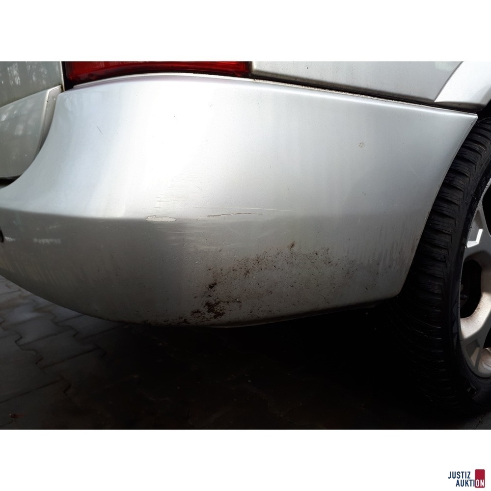 Besch&auml;digung Sto&szlig;stange hinten