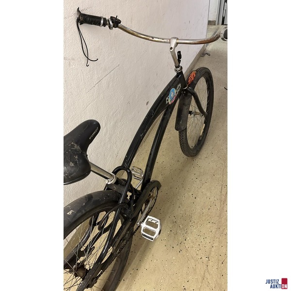 Fahrrrad seitlich rechts