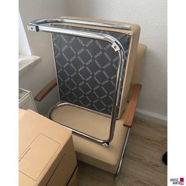 Hocker von unten