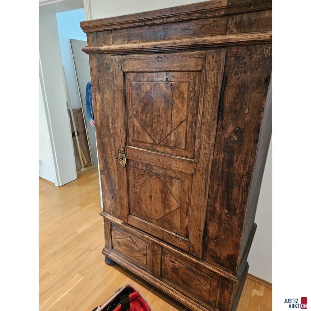 Schrank