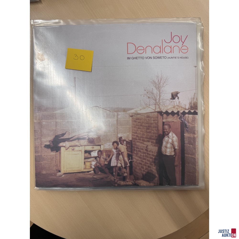 Im Ghetto Von Soweto &lpar;Auntie&apos&semi;s House&rpar;&comma; Joy Denalane&comma; 4 041174 103766