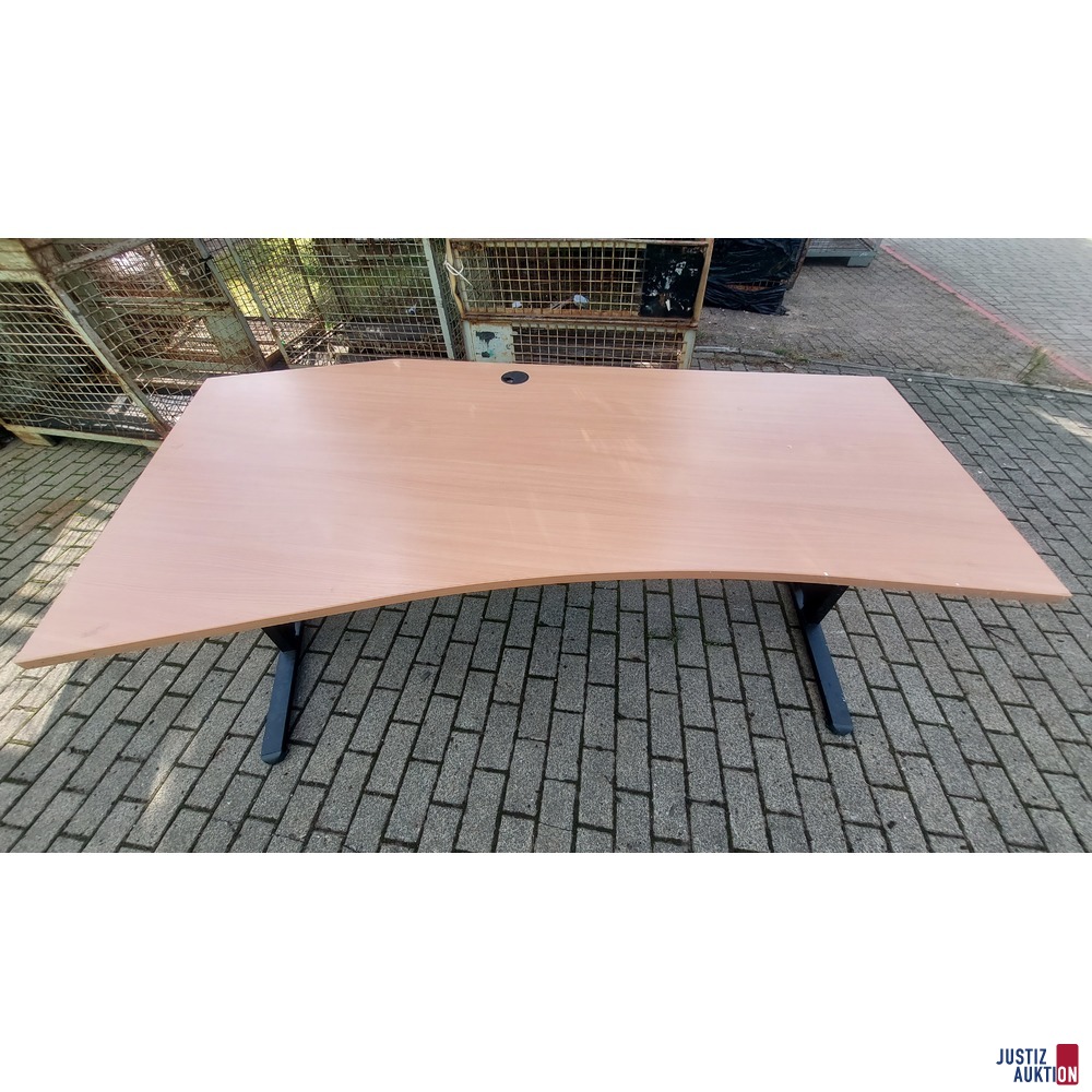 Freiformtisch, links 20° abgewinkelt