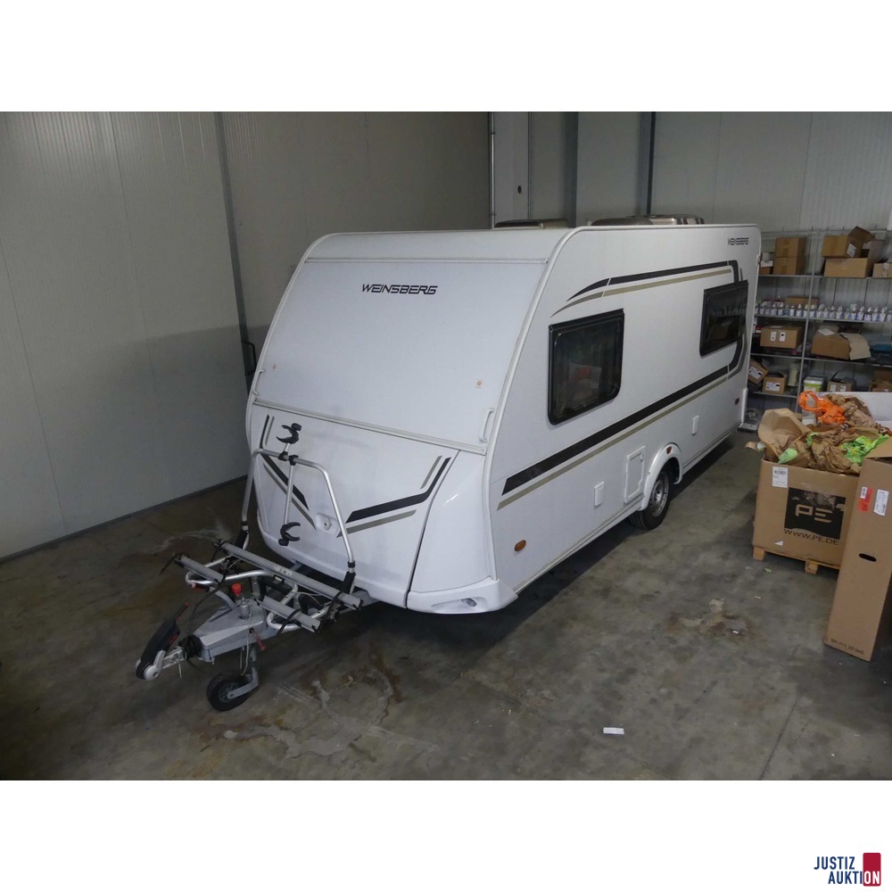 Wohnwagen außen Seite