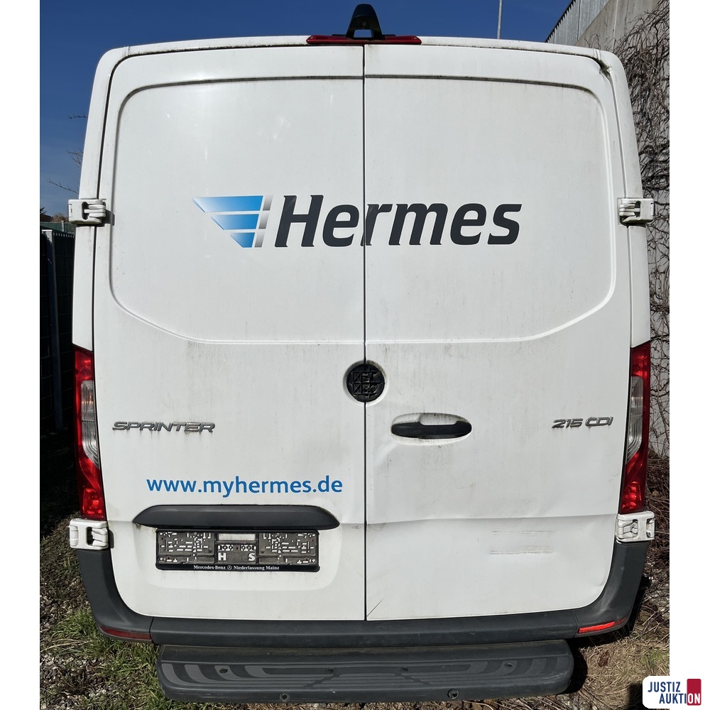 Hinten