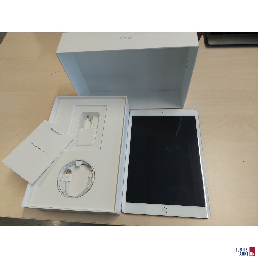 Ipad der Marke Apple Model: A2198 Seriennummer: DMPZM1M6MDFY