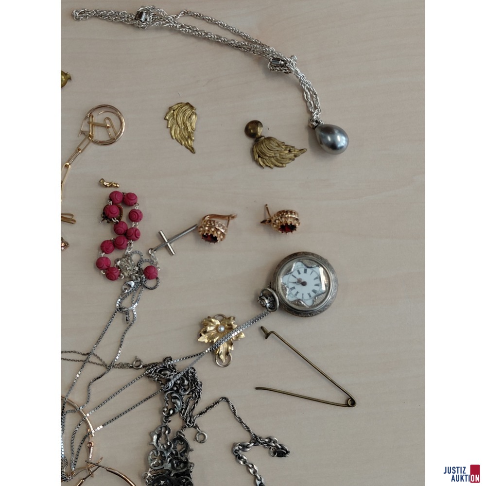 Konvolut aus Modeschmuck unedel