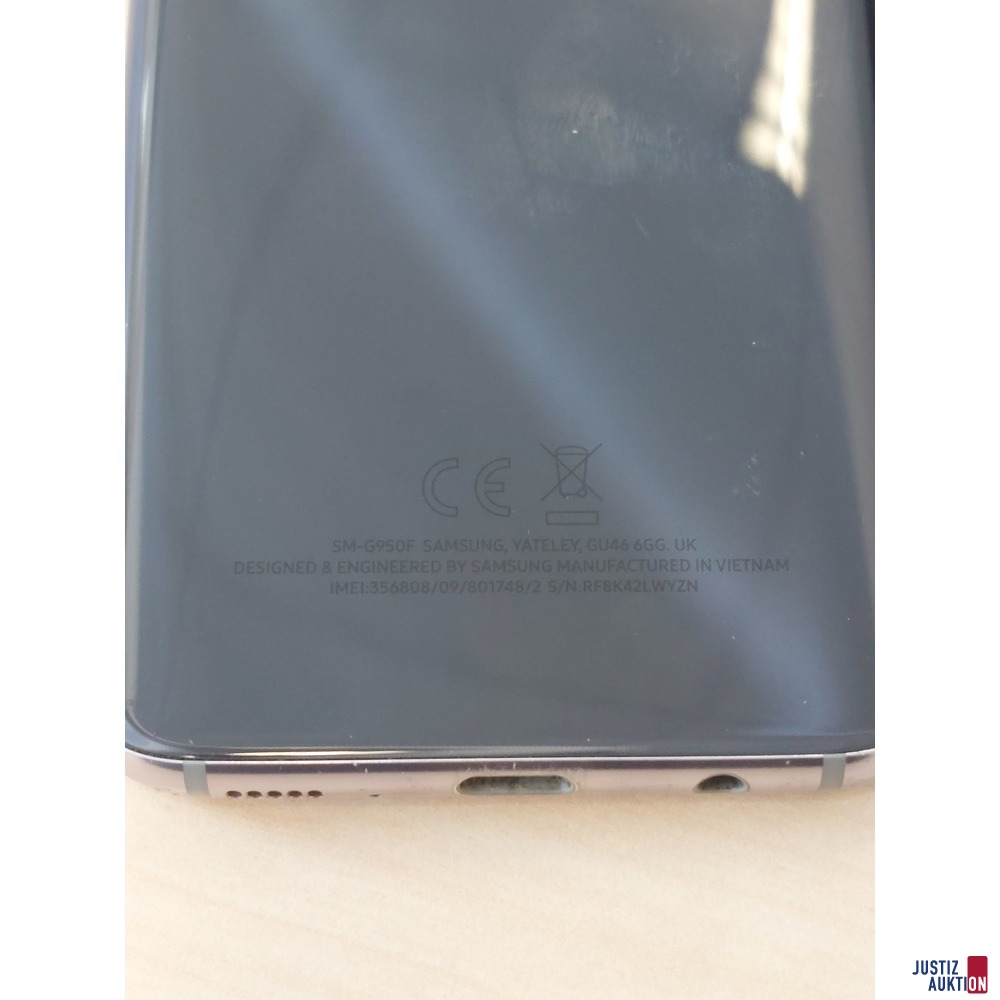 Handy der Marke Samsung Galaxy S 8