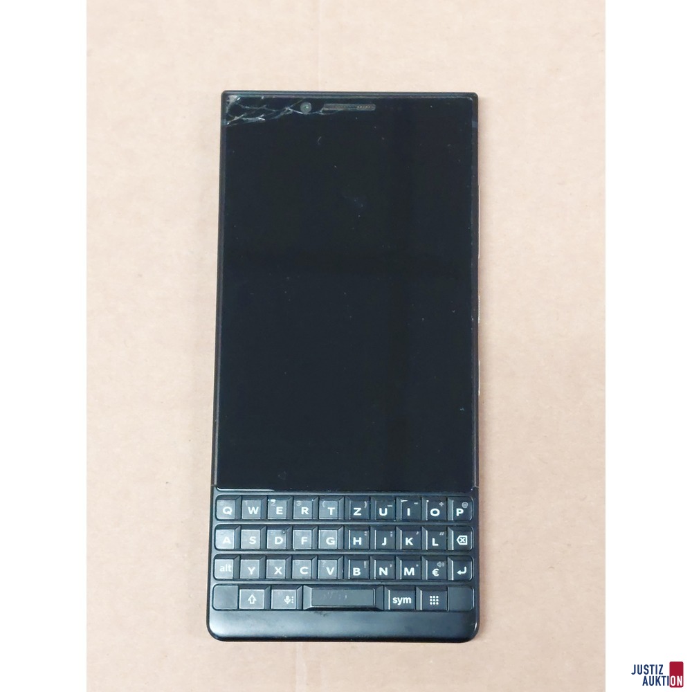 Handy der Marke Blackberry gebraucht/Gebrauchsspuren vorhanden