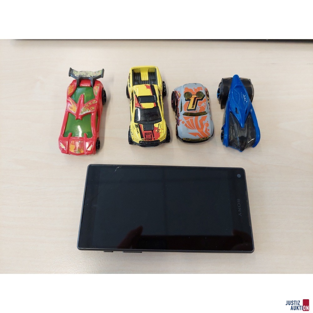 Handy der Marke Sony Z5 Mini