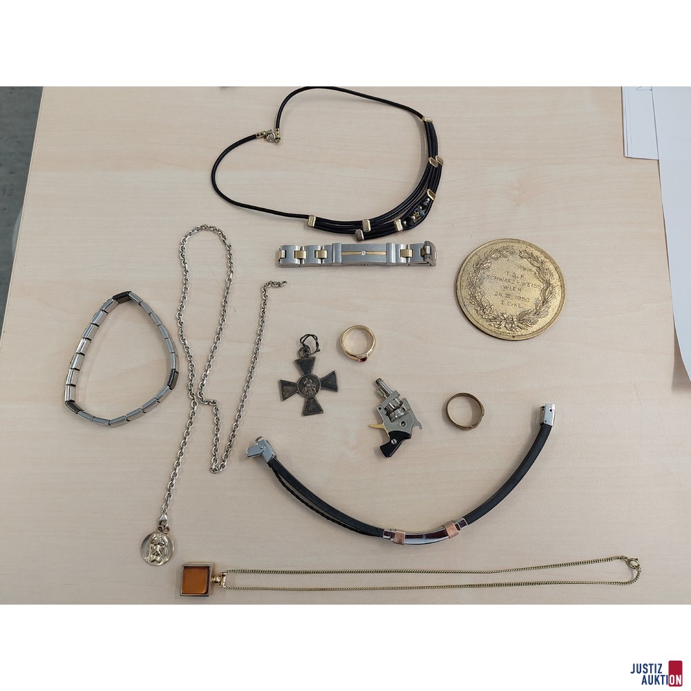 Diverser Modeschmuck
