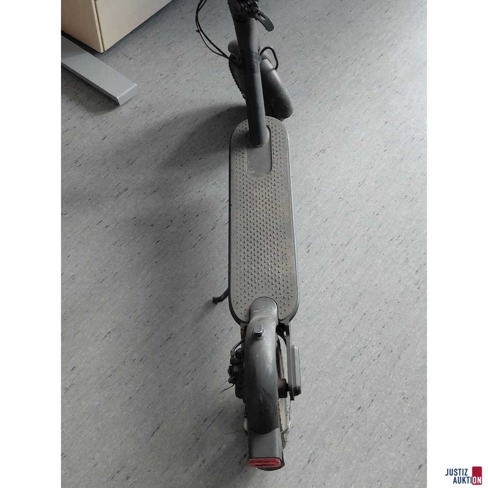 Mi Elektroroller 1S - Nr&period; MO1300MX039572