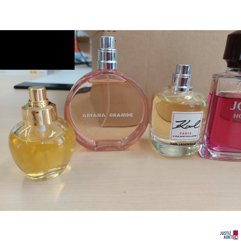 Konvolut an angebrochenen Parfum&sol;Eau de Toilette