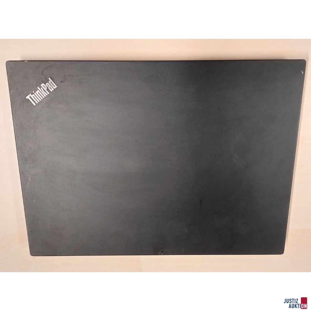 Laptop der Marke Lenovo ThinkPad Compliance ID TP00094D