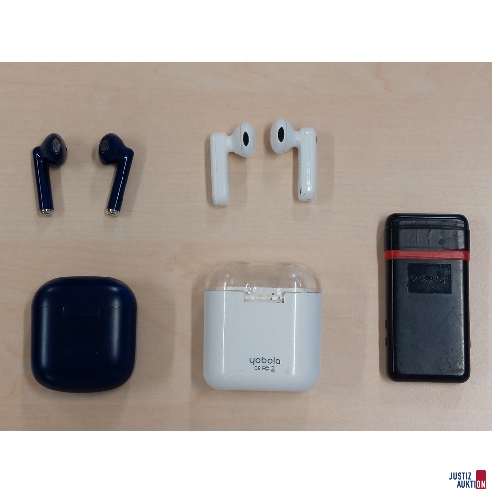 Bluetooth-Kopfhörer Marke unbekannt in Case u.a.