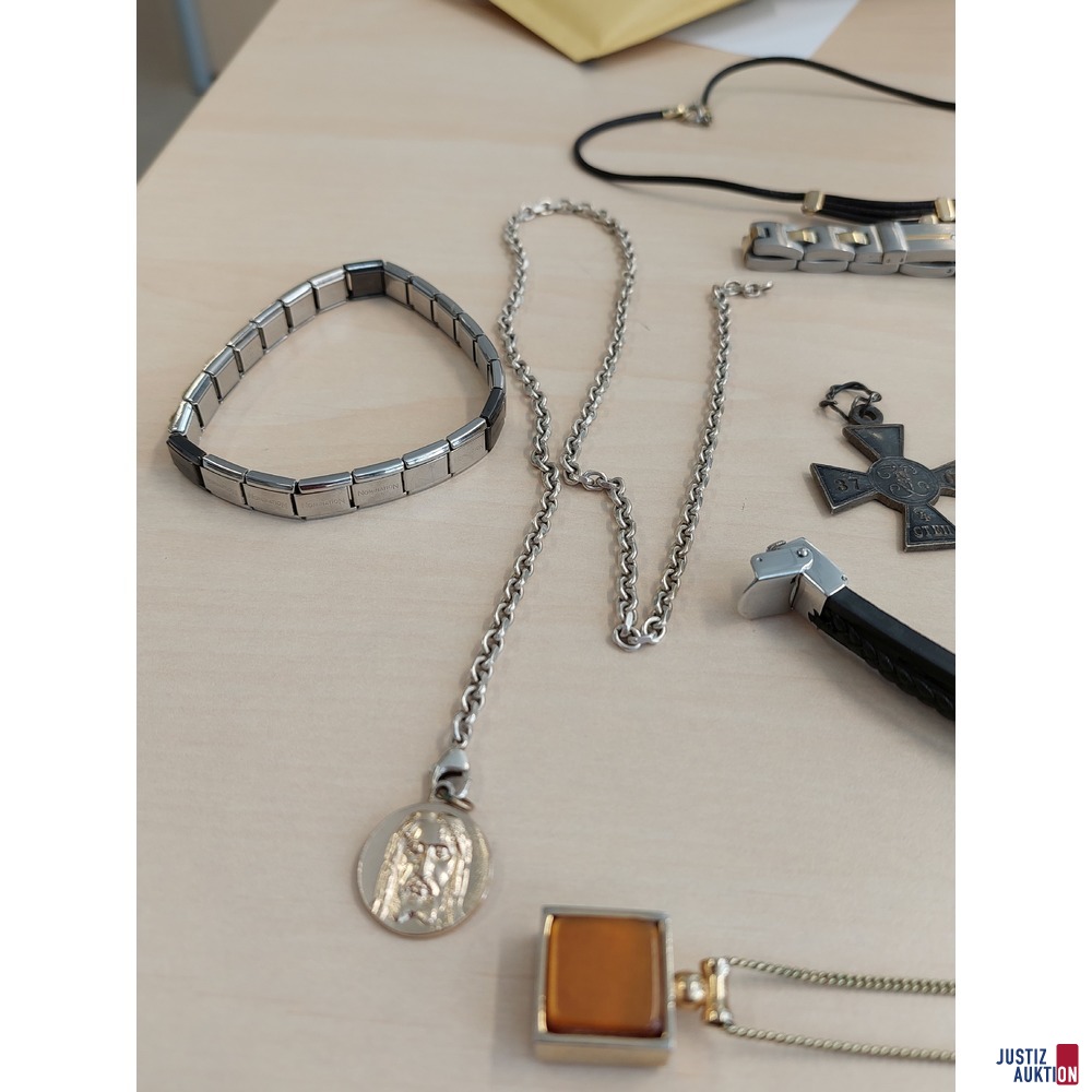 Diverser Modeschmuck