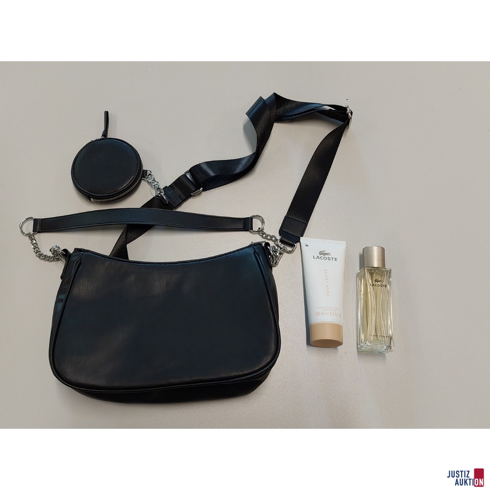 Eau der Parfum der Marke Lacoste Pour Femme u.a.