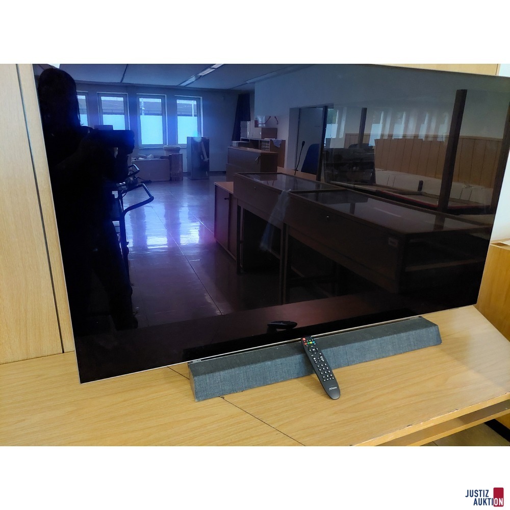 OLED Fernseher der Marke Philips