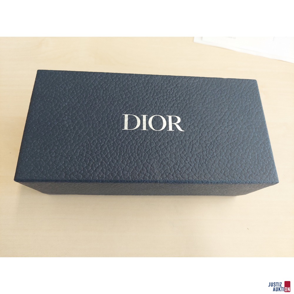 Sonnenbrille der Marke Dior