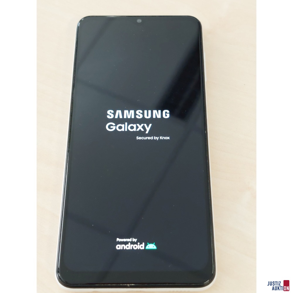 Handy der Marke Samsung Galaxy A04s